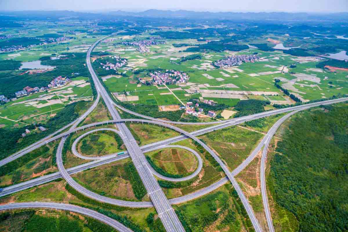 Mạng lưới đường ô tô nước ta hiện nay