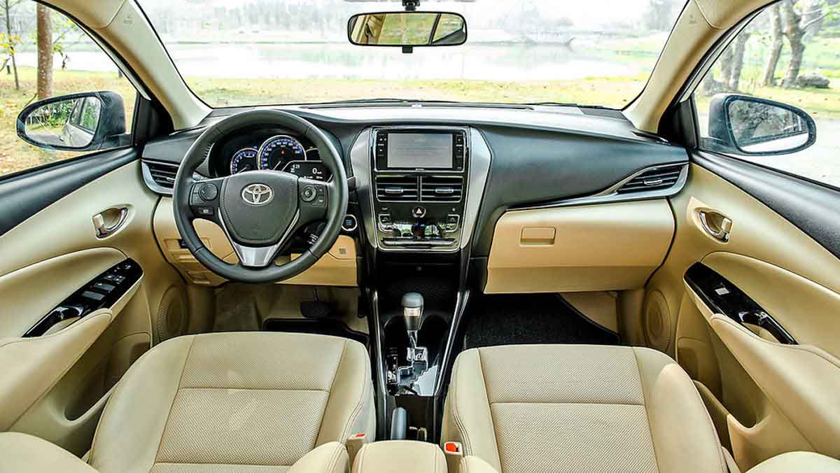 Suzuki Ciaz và Toyota Vios