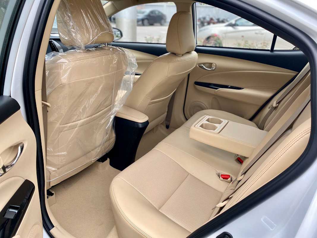 Suzuki Ciaz và Toyota Vios