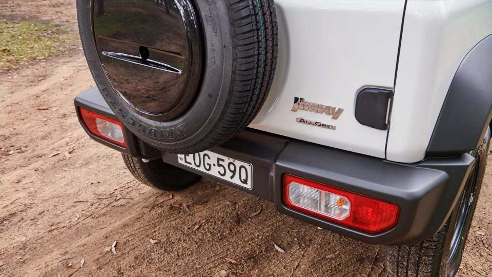 Đánh giá Suzuki Jimny Lite