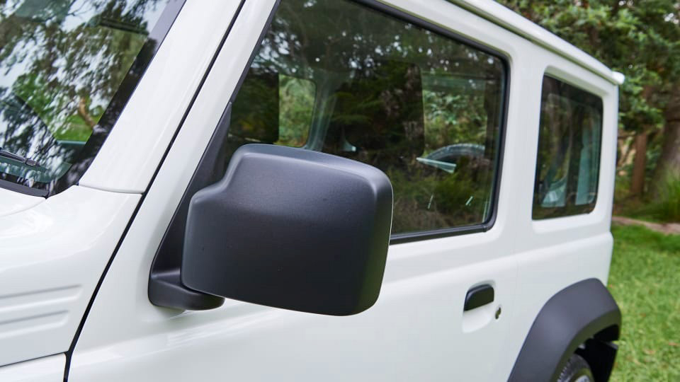 Đánh giá Suzuki Jimny Lite