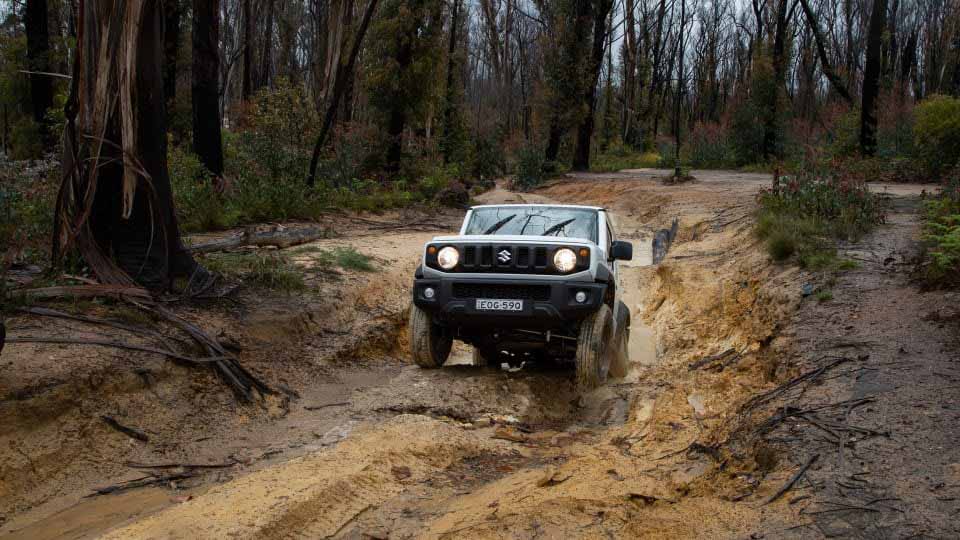 Đánh giá Suzuki Jimny Lite