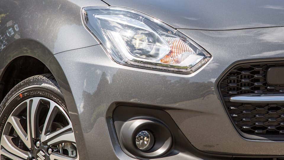 Suzuki Swift và Hyundai i10