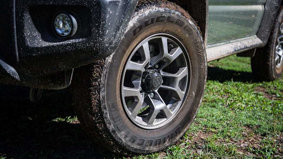 Suzuki Jimny 3 cửa