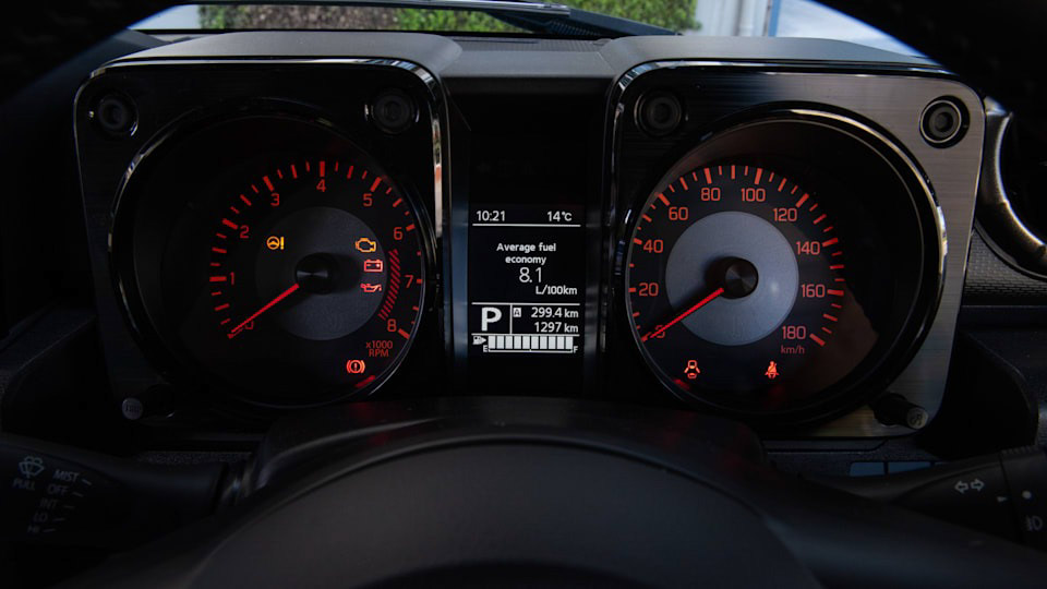 Suzuki Jimny 3 cửa