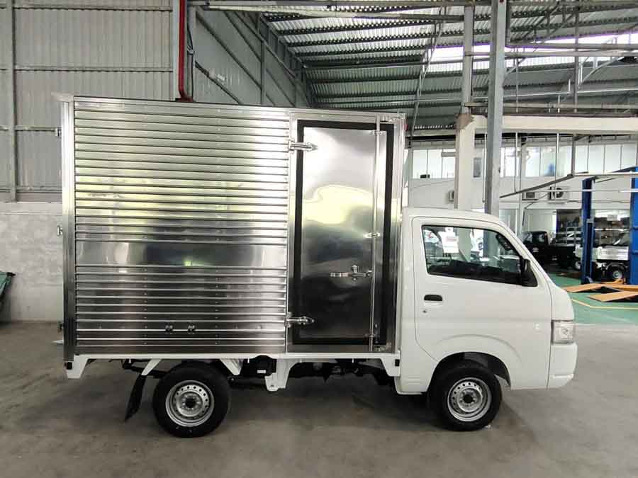 Đánh giá Suzuki Carry Pro thùng kín 750kg