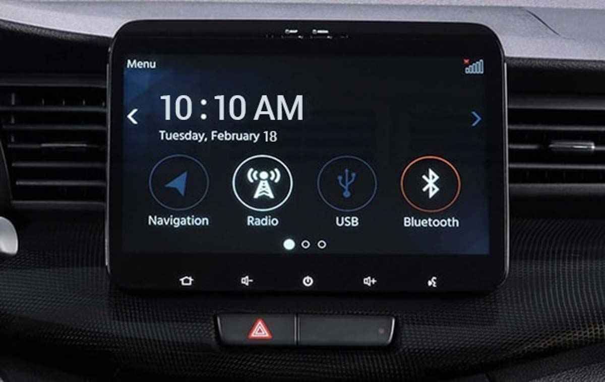 Hướng Dẫn Kết Nối Apple CarPlay và Android Auto Cho Suzuki XL7