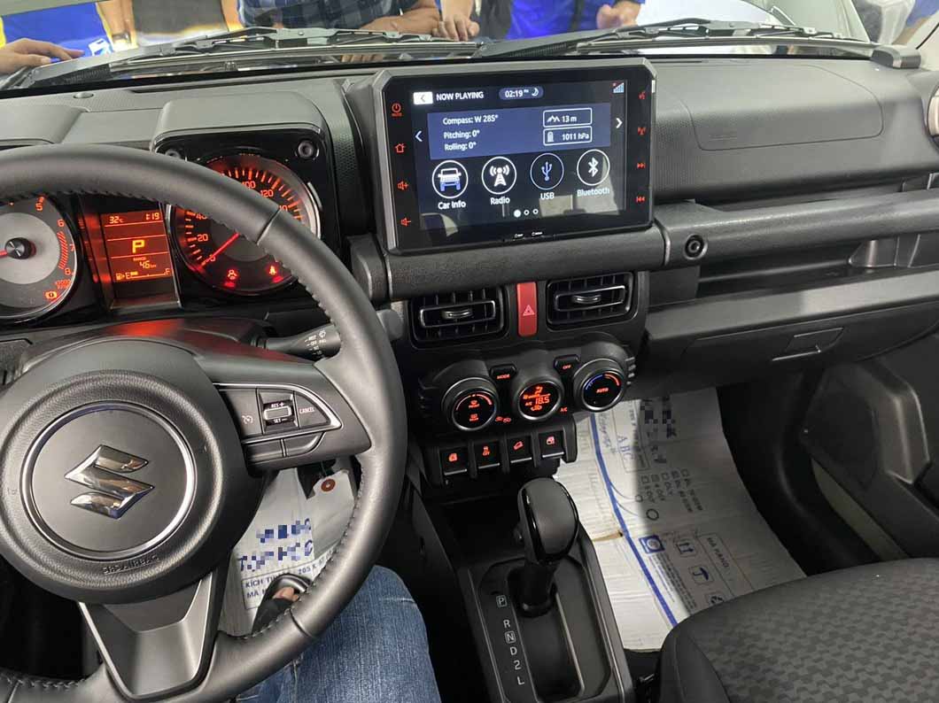 Lộ diện Suzuki Jimny chính hãng tại Việt Nam