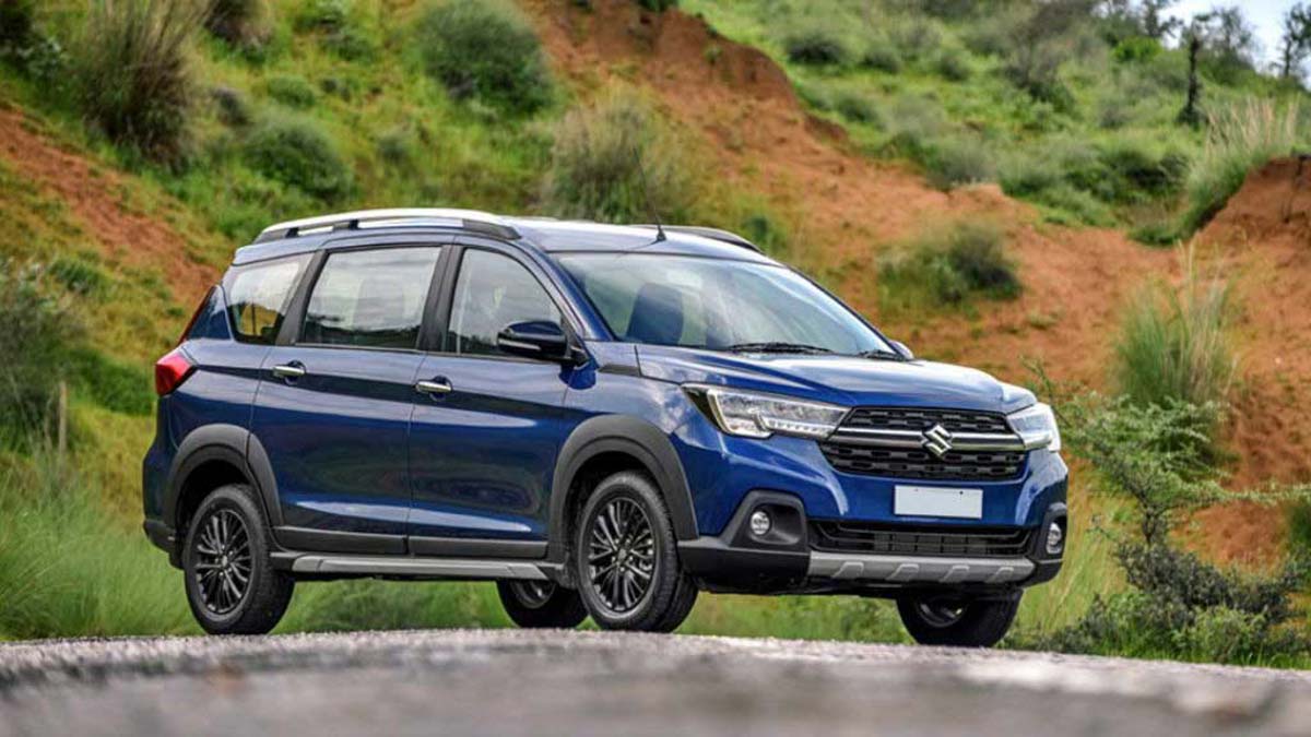 Nên mua Suzuki Ertiga Hybrid hay Suzuki XL7