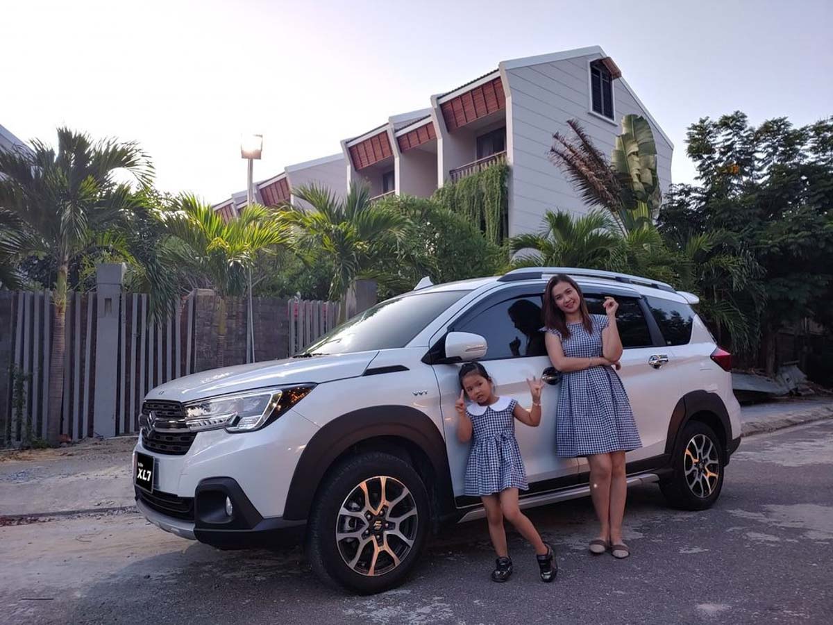 Suzuki XL7 SUV 7 chỗ