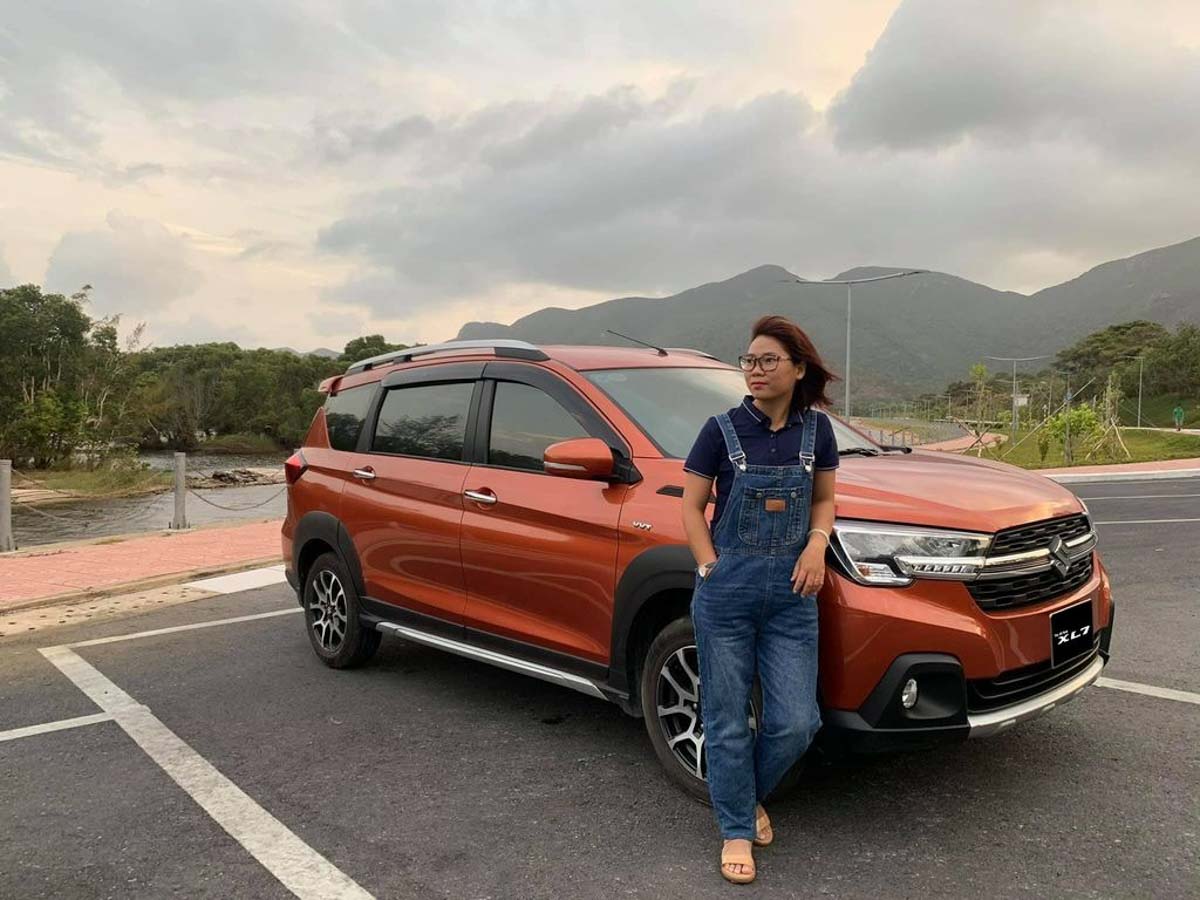Suzuki XL7 SUV 7 chỗ