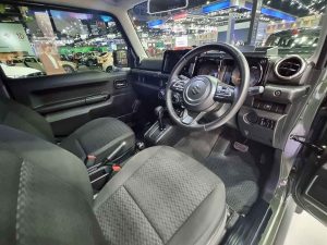 Đánh giá nội thất Suzuki Jimny