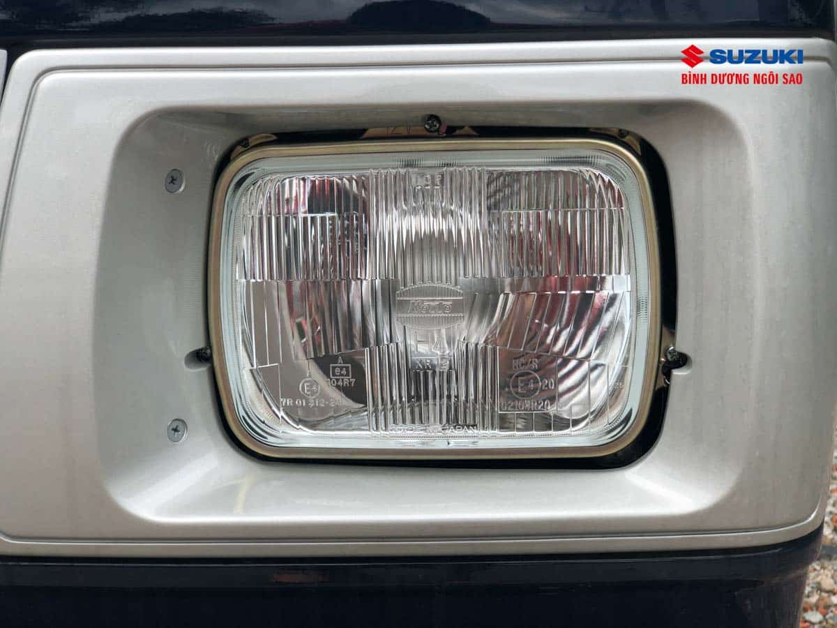 Suzuki Carry Truck thùng mui bạt