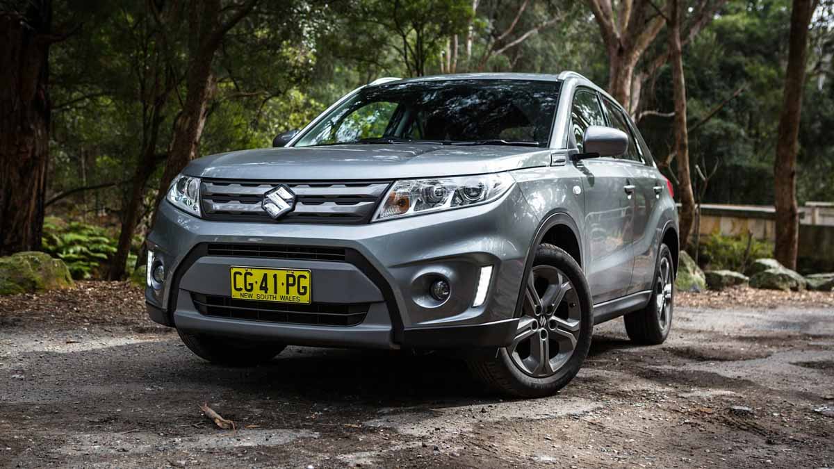 Suzuki Vitara và Hyundai Kona