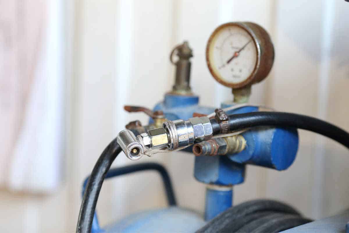 Chọn máy bơm lốp ô tô cho từng loại xe