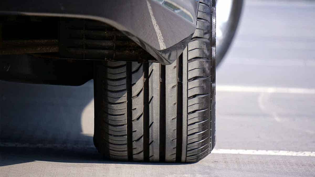 Mẹo mua máy bơm lốp ô tô chất lượng