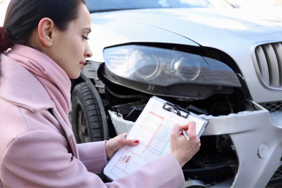 Quy trình bồi thường bảo hiểm ô tô