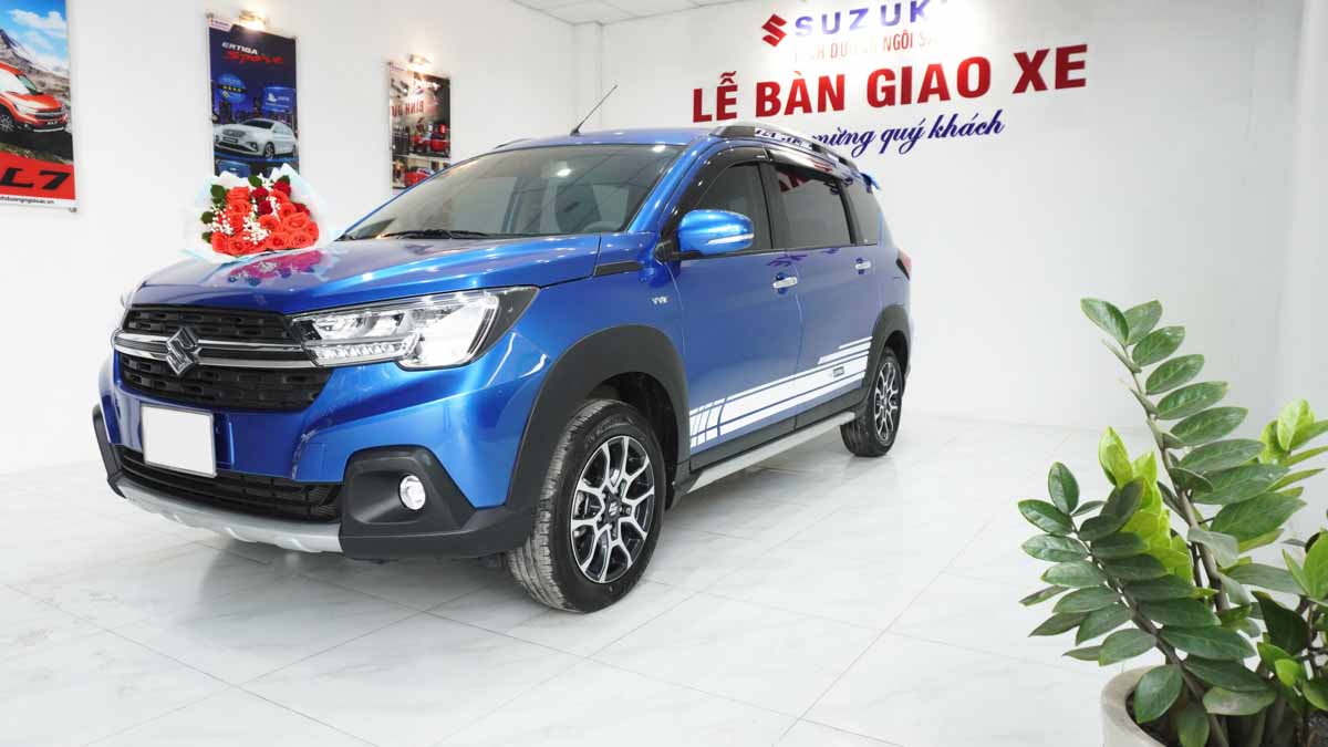Đổi màu sơn xe ô tô