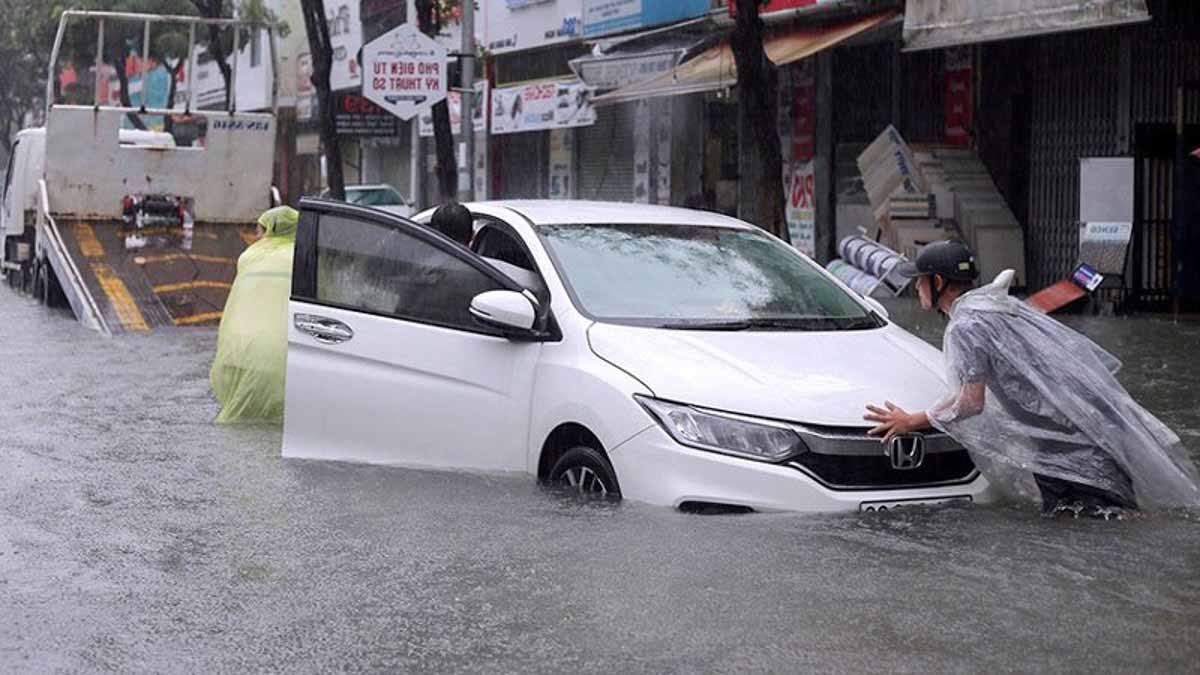Xe thuỷ kích là gì
