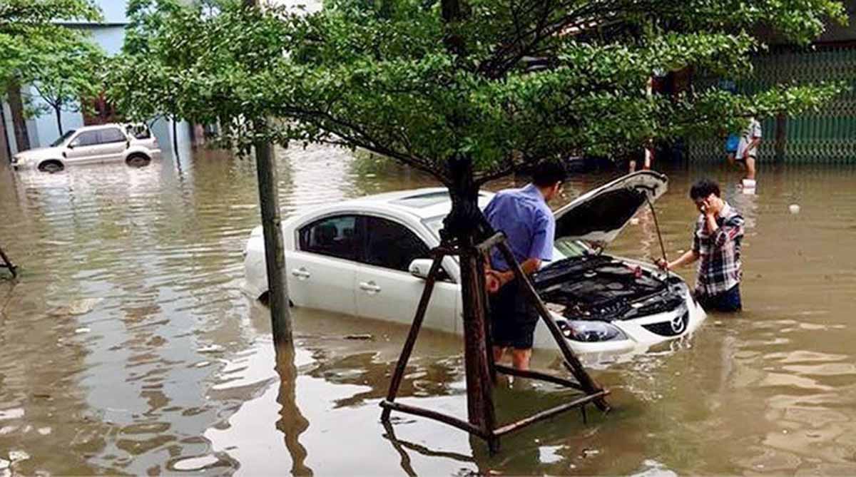 Xe thuỷ kích là gì