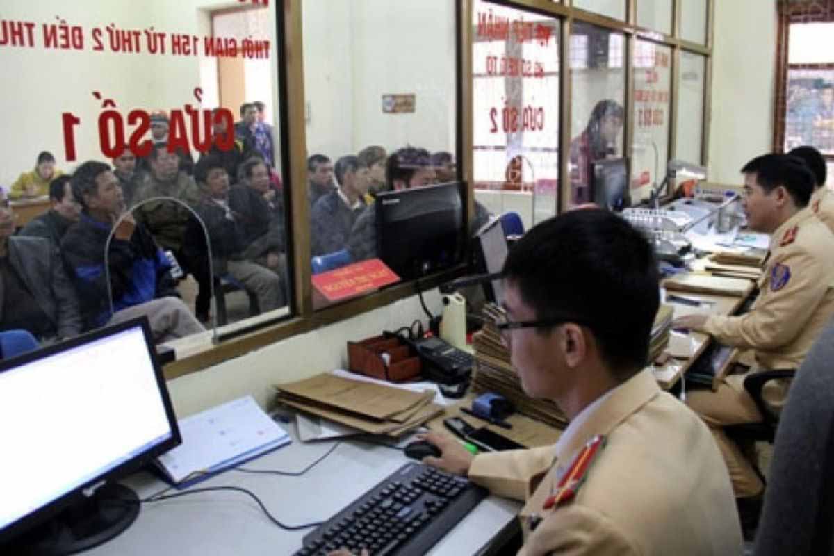 tự ý thay đổi màu sơn xe ô tô