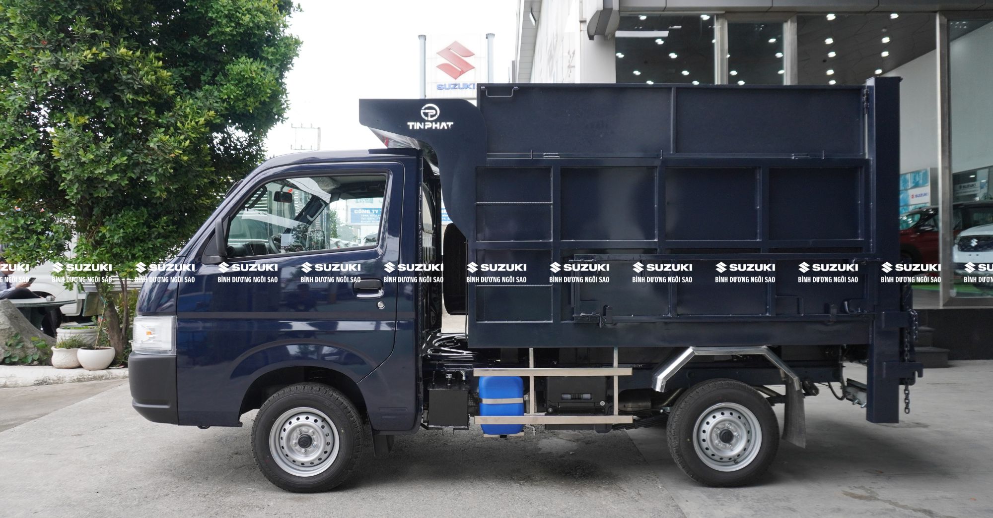 Suzuki Carry Pro thùng ben chở rác
