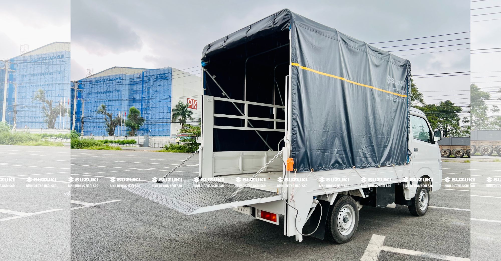 Suzuki Carry Pro thùng mui bạt 